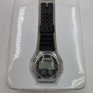 Black Digital Watch, Plastic Buckle Band, Alarm, Untested